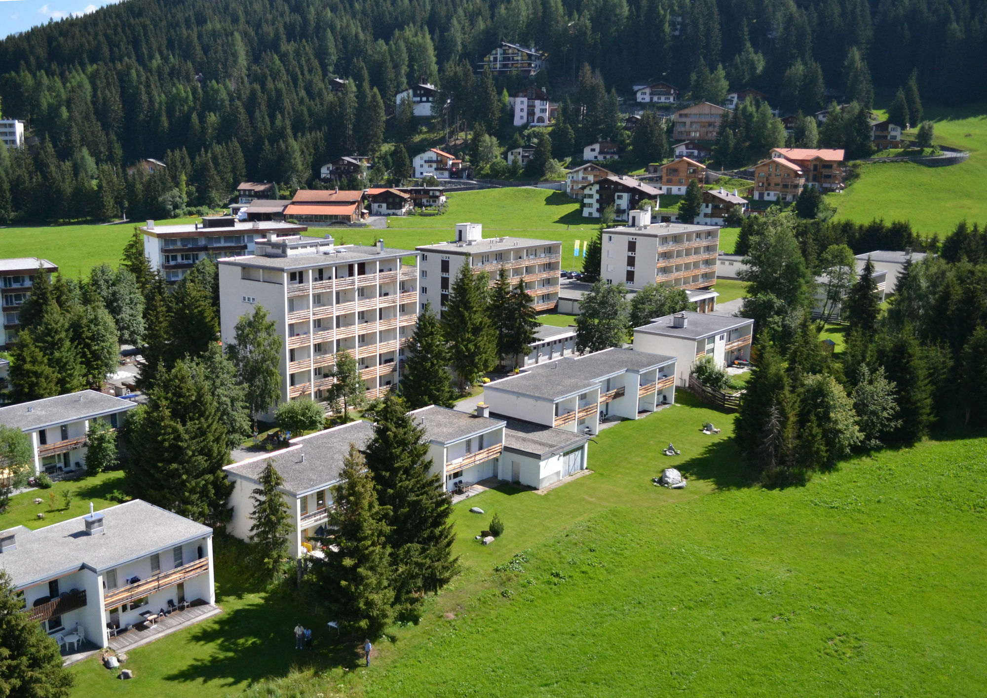 Private Holiday Homes By Solaria Davos Eksteriør bilde